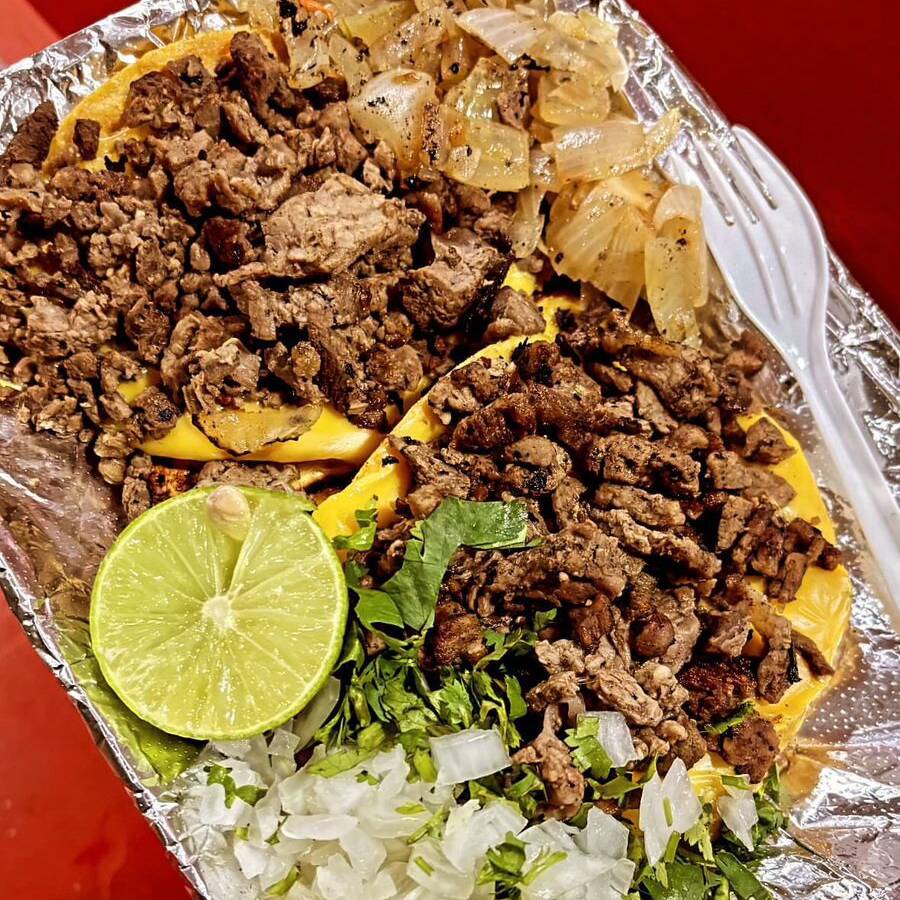 Tacos de Bisteck