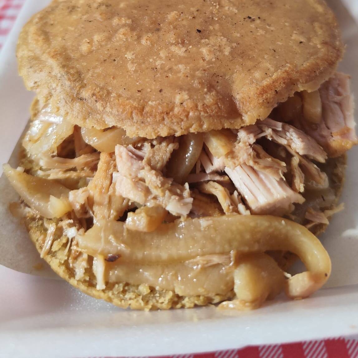 Gordita Rellena de Maciza con Cuero