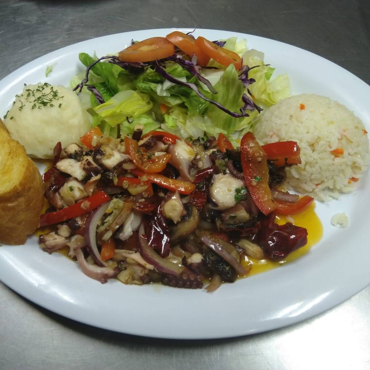 PULPO AL AJILLO
