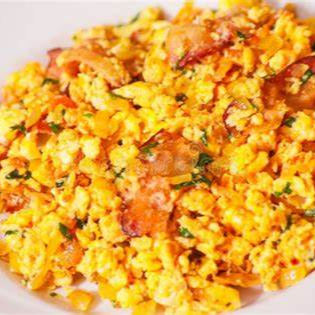 Huevo con Tocino
