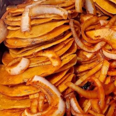 Taco de Canasta Papa con Chorizo