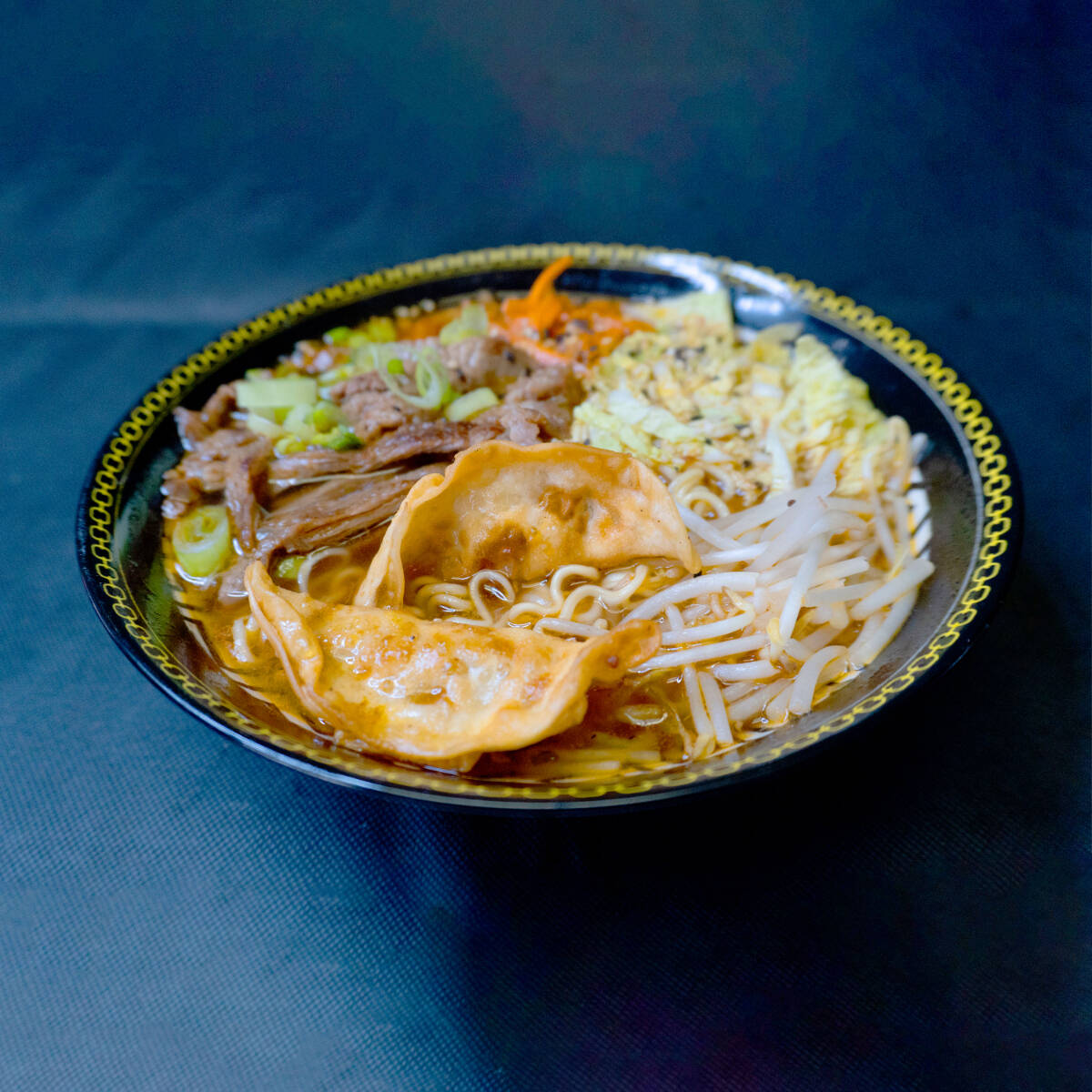 Ramen Spyce + Bebida Gratis