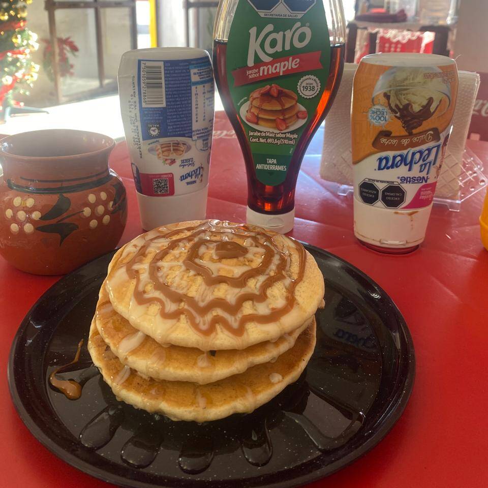 Hot Cakes 3 Pzas