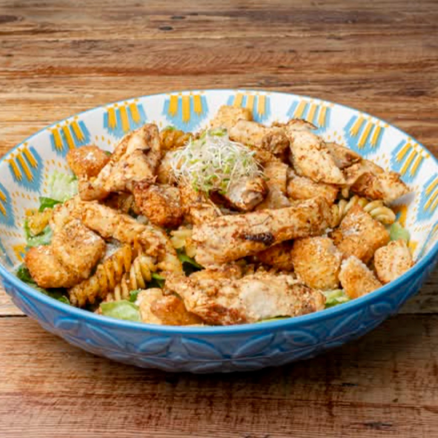 ENSALADA CÉSAR CON POLLO
