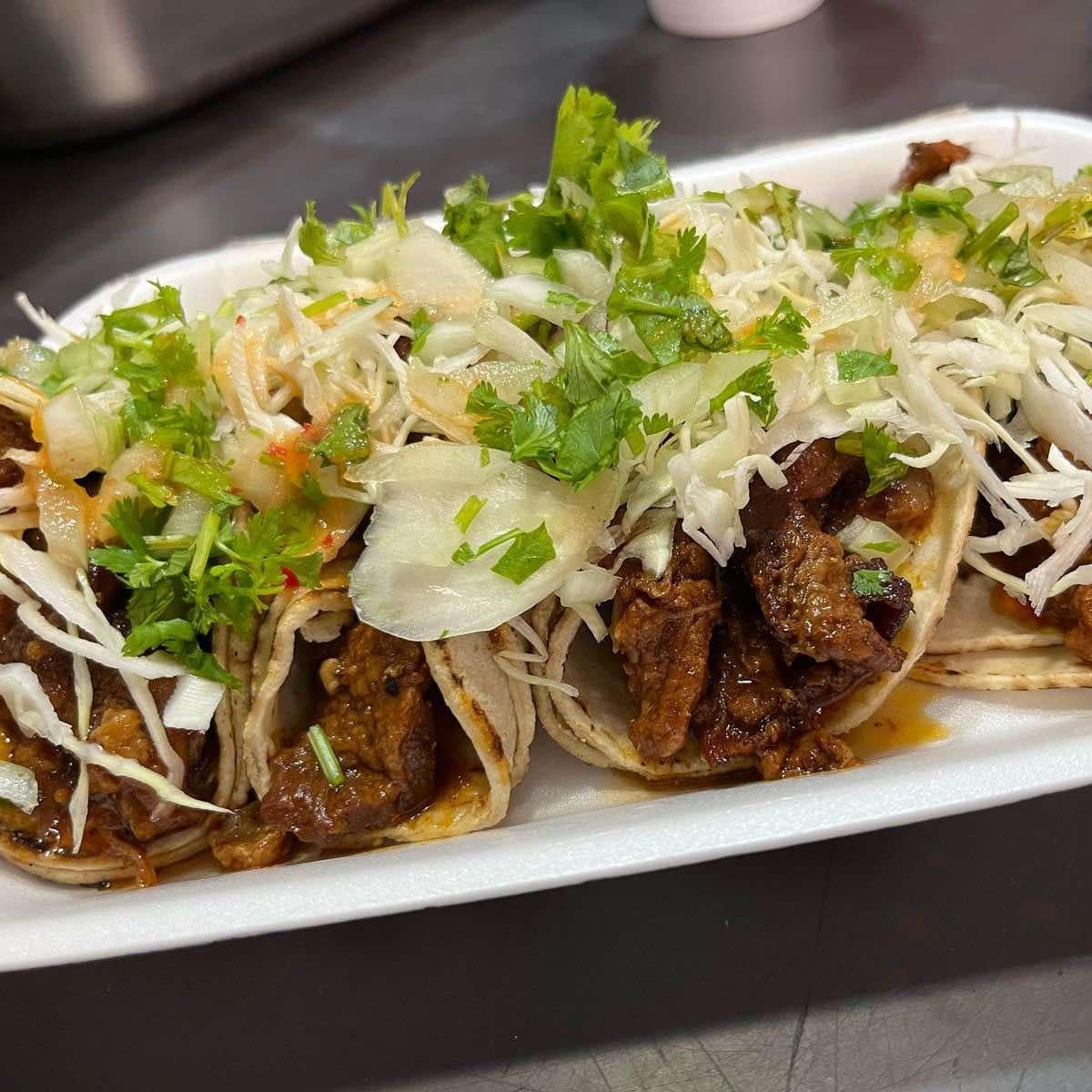 Tacos Combinados Cabeza Chicharron
