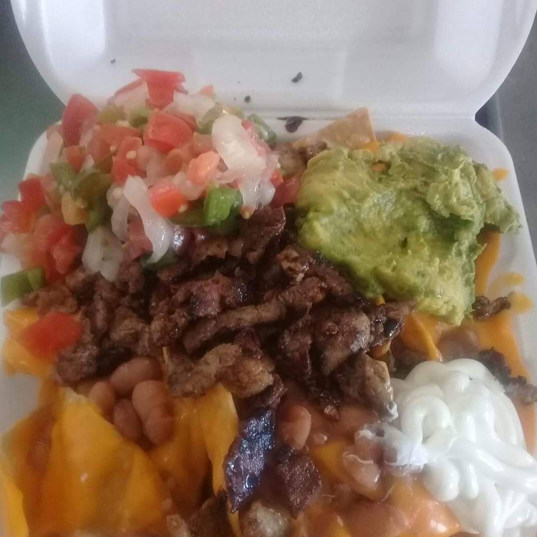 Super Nachos con Carne Bisteck