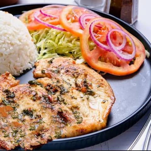 Pechuga de pollo+bebida