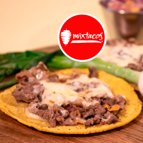 1 ORDEN DE SUIZOS BISTEC DE RES, TORTILLA MAIZ ART