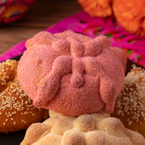 Pan de Muerto Guayaba