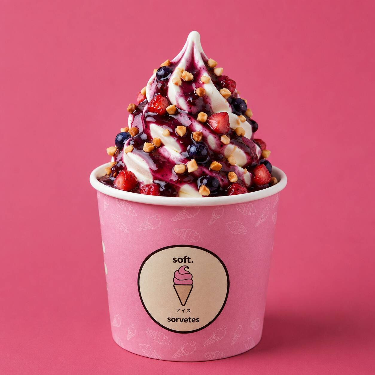 Refrescante, delicado e cheio de sabor! O Sundae Fruttas Vermelhas combina o sorvete de baunilha soft com uma calda intensa de frutas vermelhas, repleta de pedaços suculentos de frutas. Uma sobremesa equilibrada, sofisticada e irresistível do começo ao fim. Acompanha Amendoins Crocantes e um Canudo Biju. imagem meramente ilustrativa.