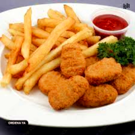 Nueggets con Papas a La Francesa