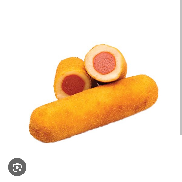 Enroladinho de salsicha com massa crocante e recheio suculento, preparado com a melhor salsicha do mercado para um sabor irresistível.