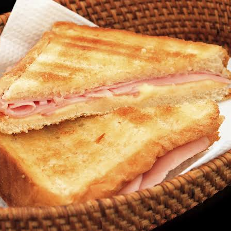 Sandwich Clásico