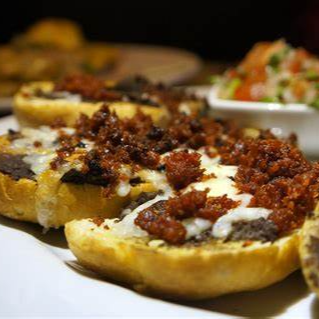 Molletes especiales ( con milanesa )