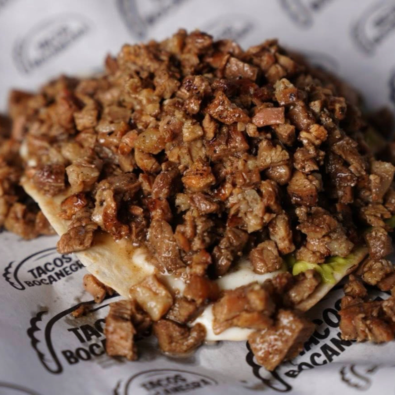 Volcan especial de carne asada