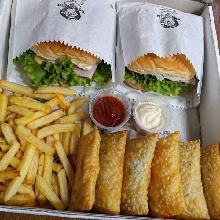 2x salada, 200g de batata frita,6 mini pastel a sua escolha.