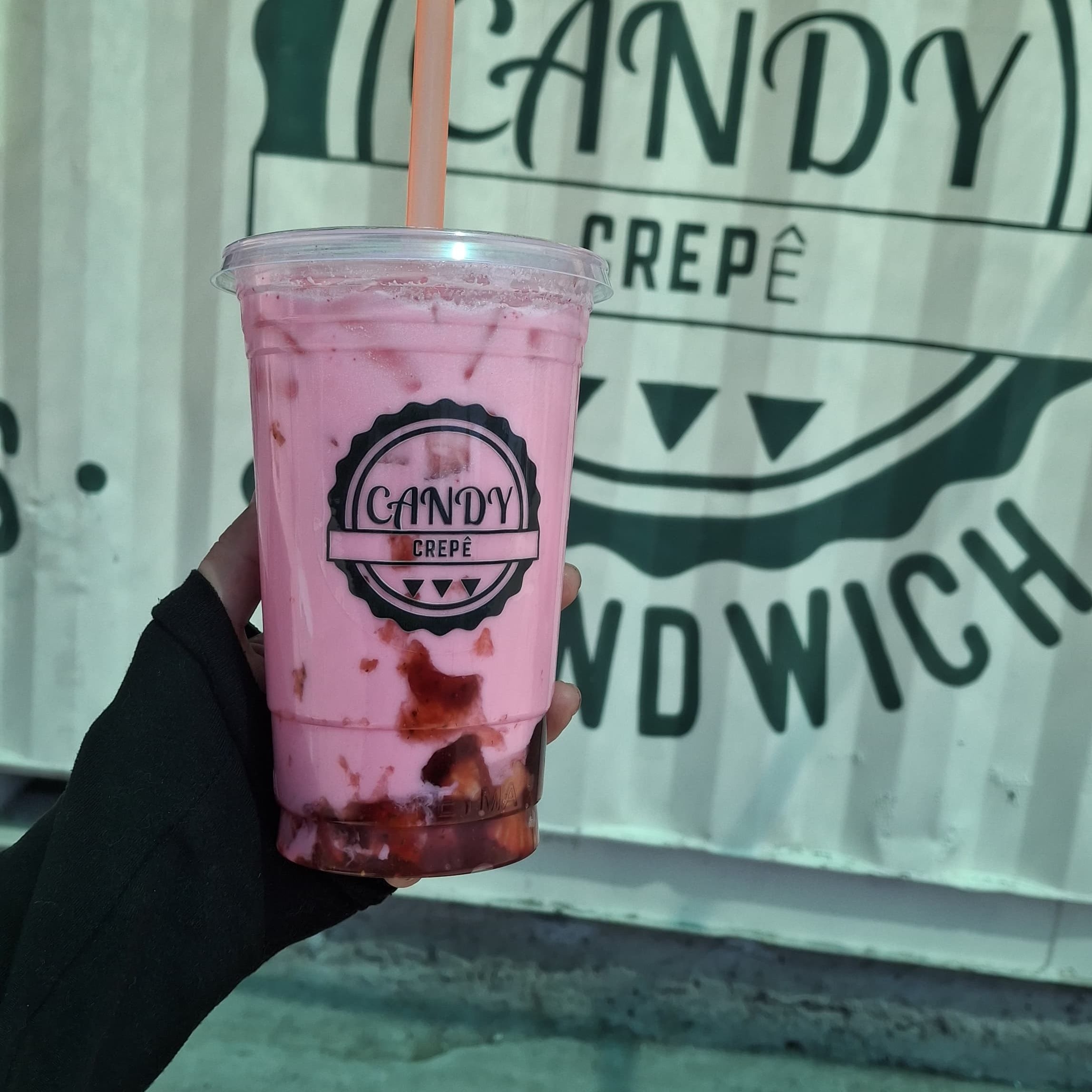 Strawberry Pink Drink 24 OZ