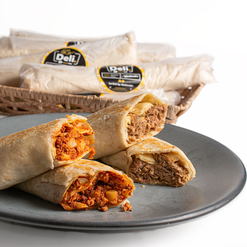 Burrito Deli de Picadillo en Salsa Roja