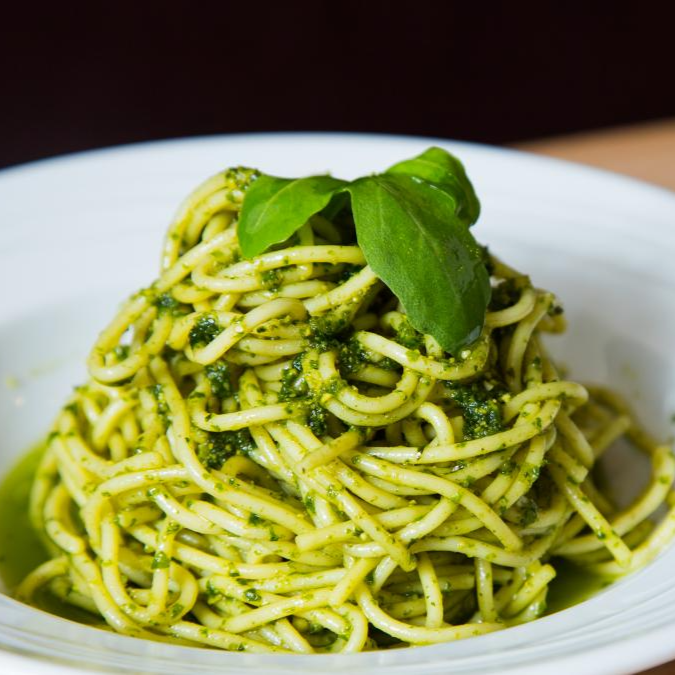 Tallarín Al Pesto