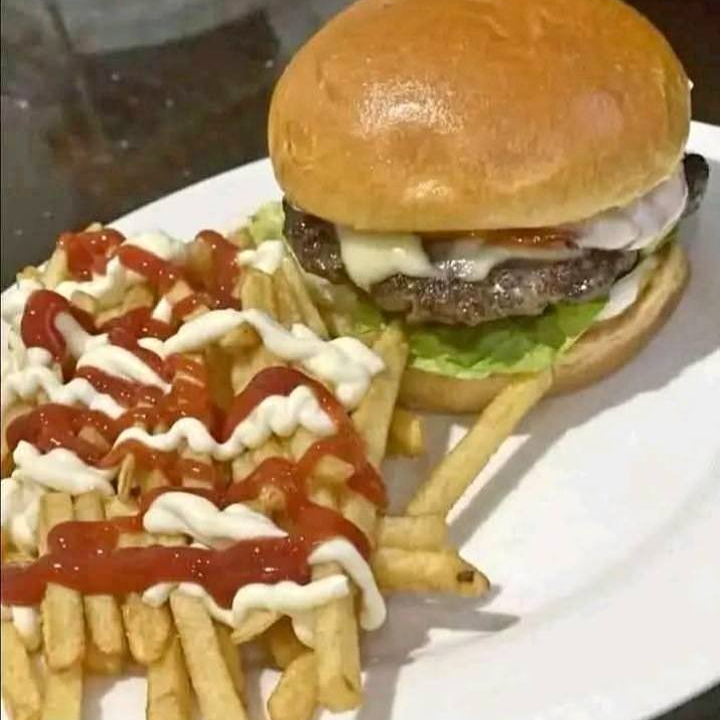 Combo Burger Sencilla + Papa la Francesa