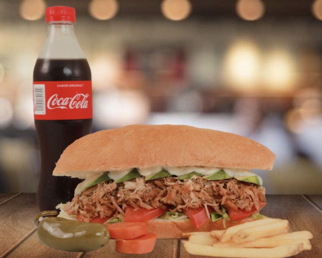 COMBO DE PIERNA (Torta + Papas + Refresco)