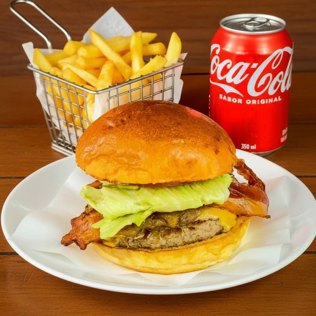 1 The Bacon
1 Batata Frita 120g
1 Coca-Lata