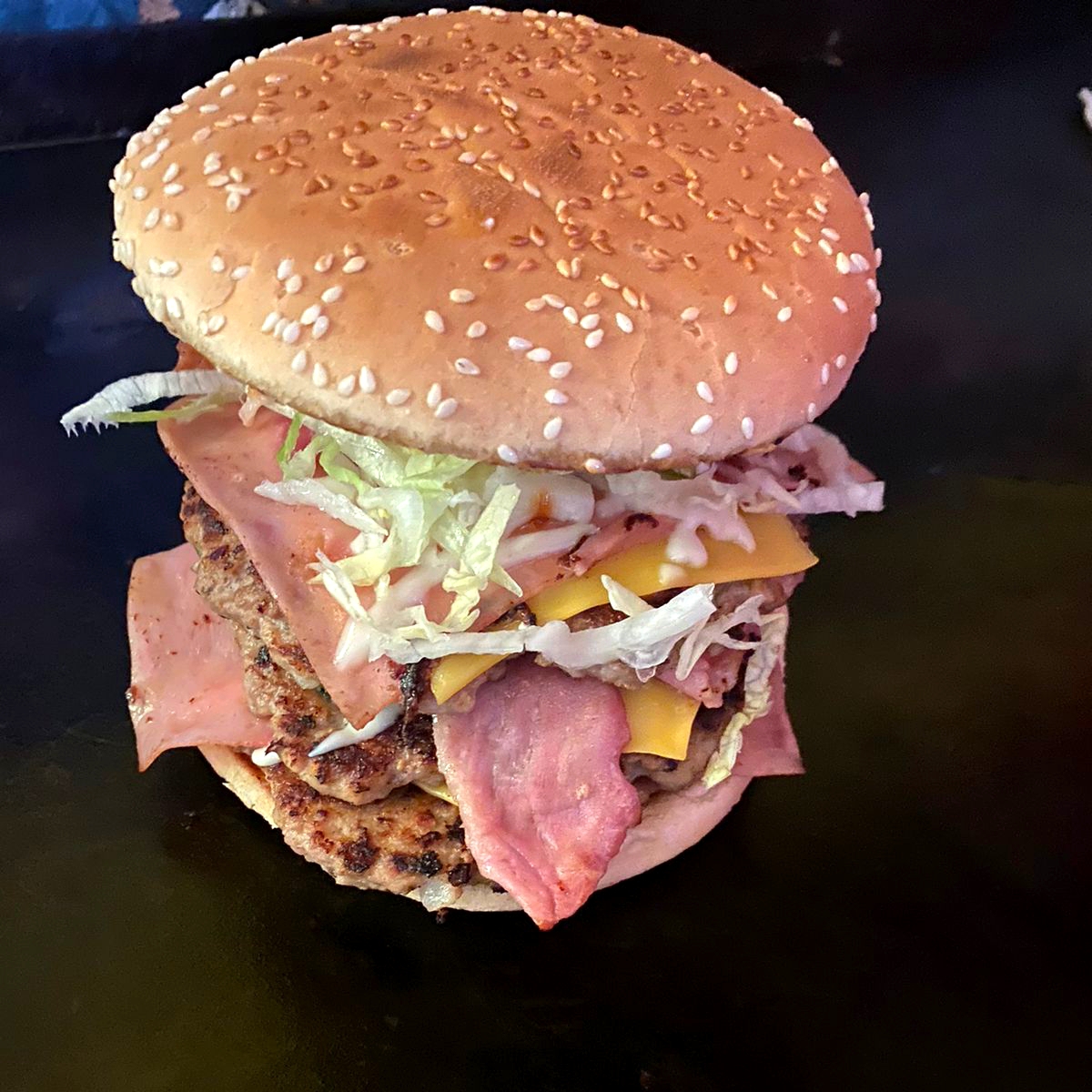 Hamburguesa Monster Triple