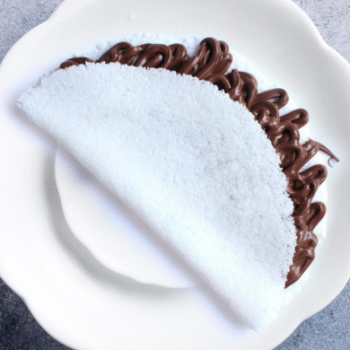 Tapioca feita com Massa Artesanal e chocolate