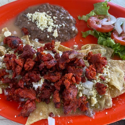Chilaquiles con Chorizo