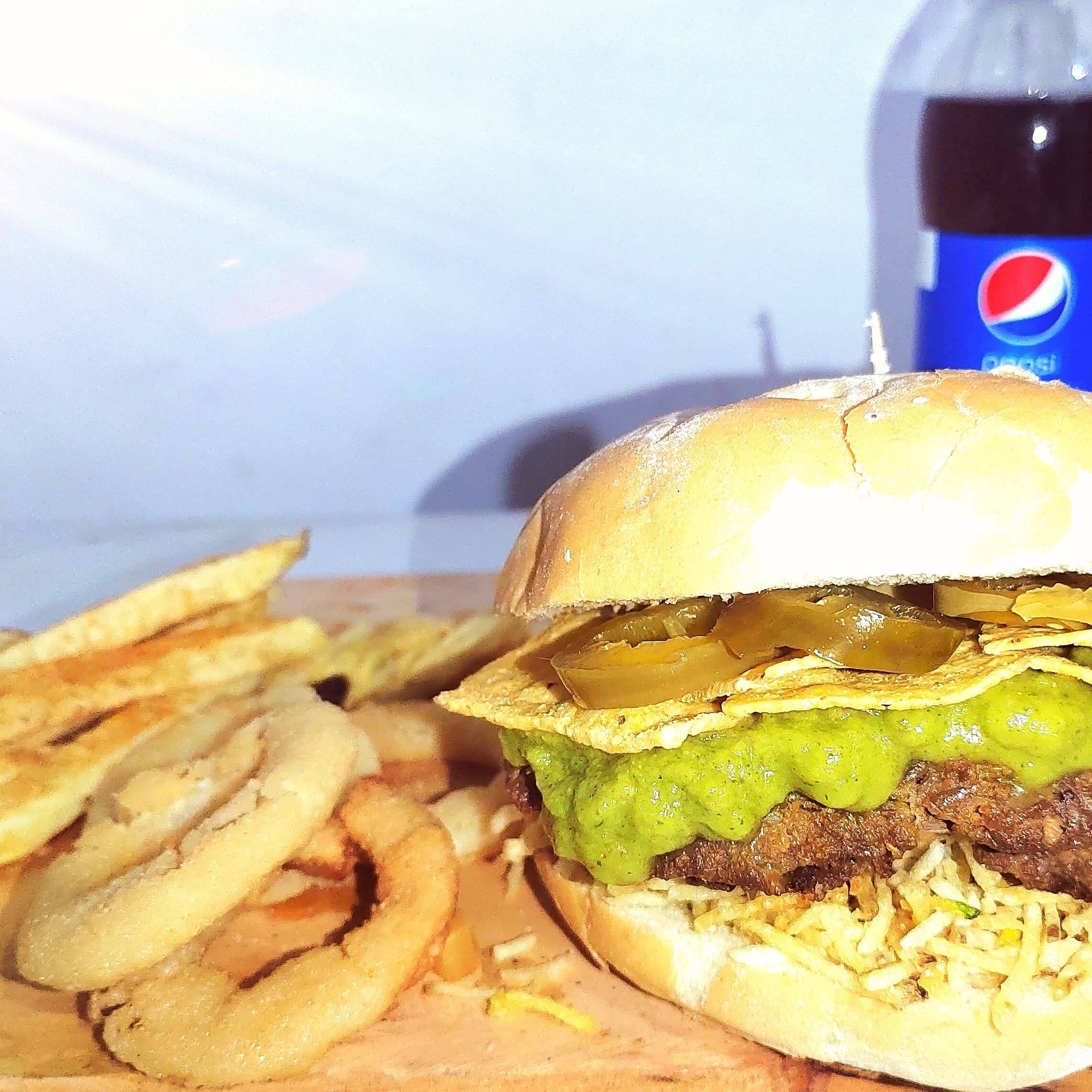 Hamburguesa Mexicana