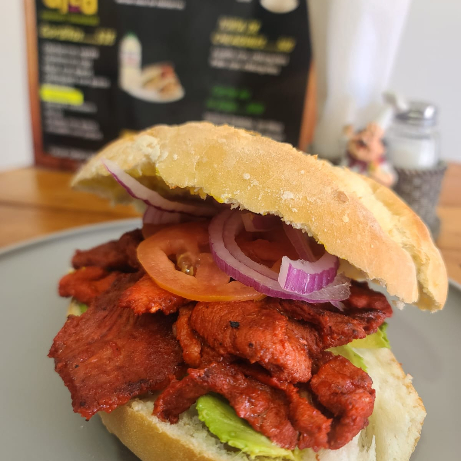 Torta Lagunera+bebida