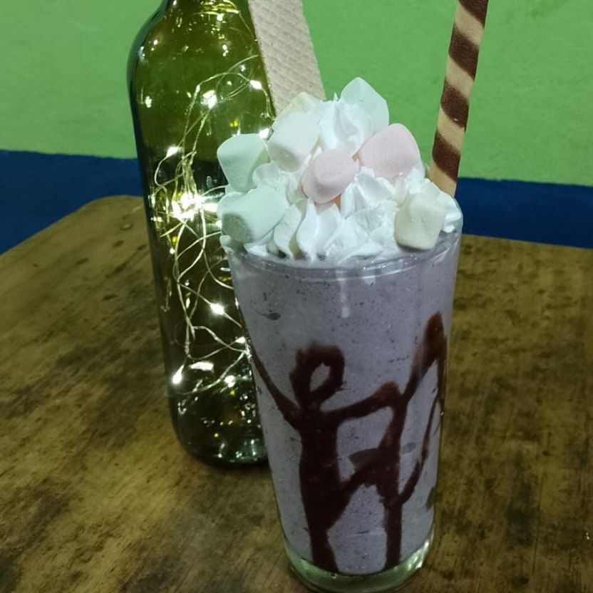 Frappé fresa mora.