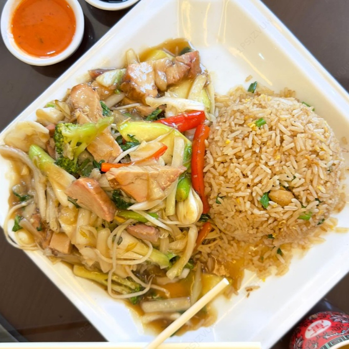 Combinado con Chancho + Chaufa + Entrada