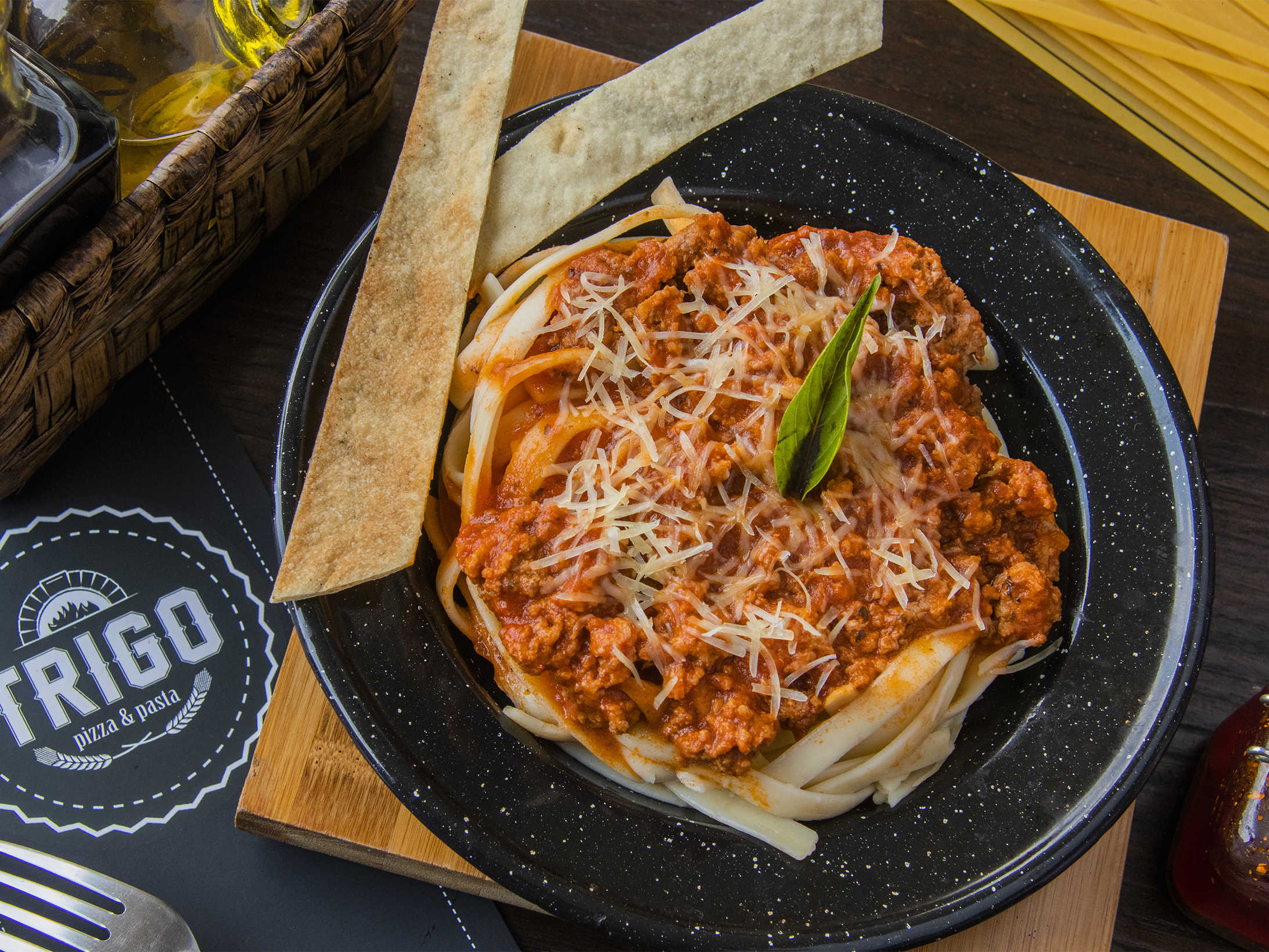 Fettuccine a la Boloñesa