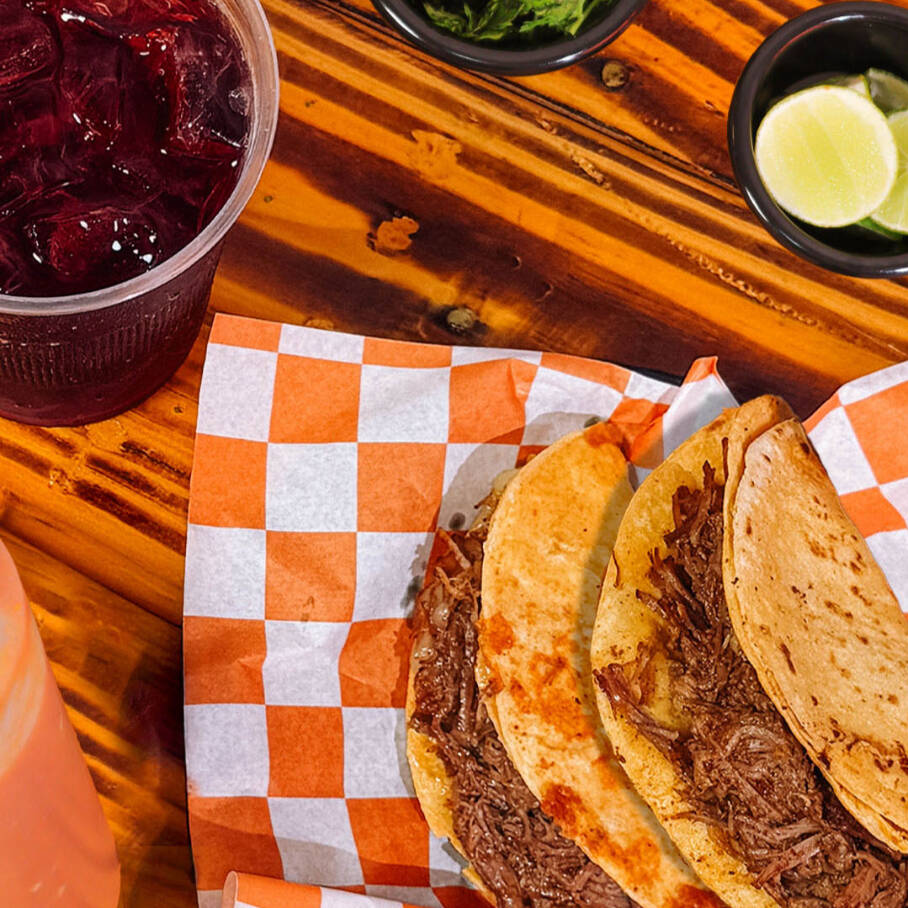 #1 2 Tacos + Agua fresca