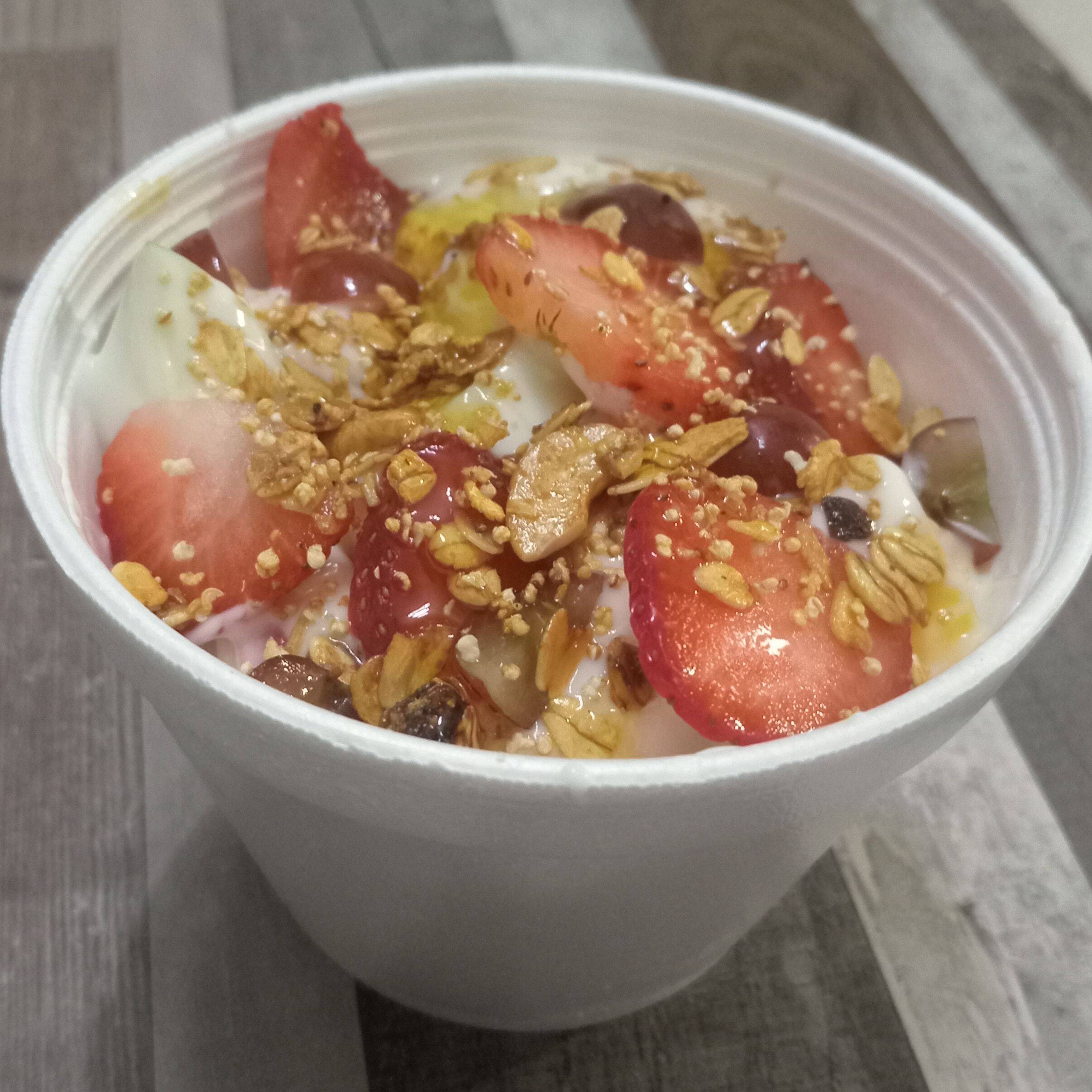 Fruta con Yogurth