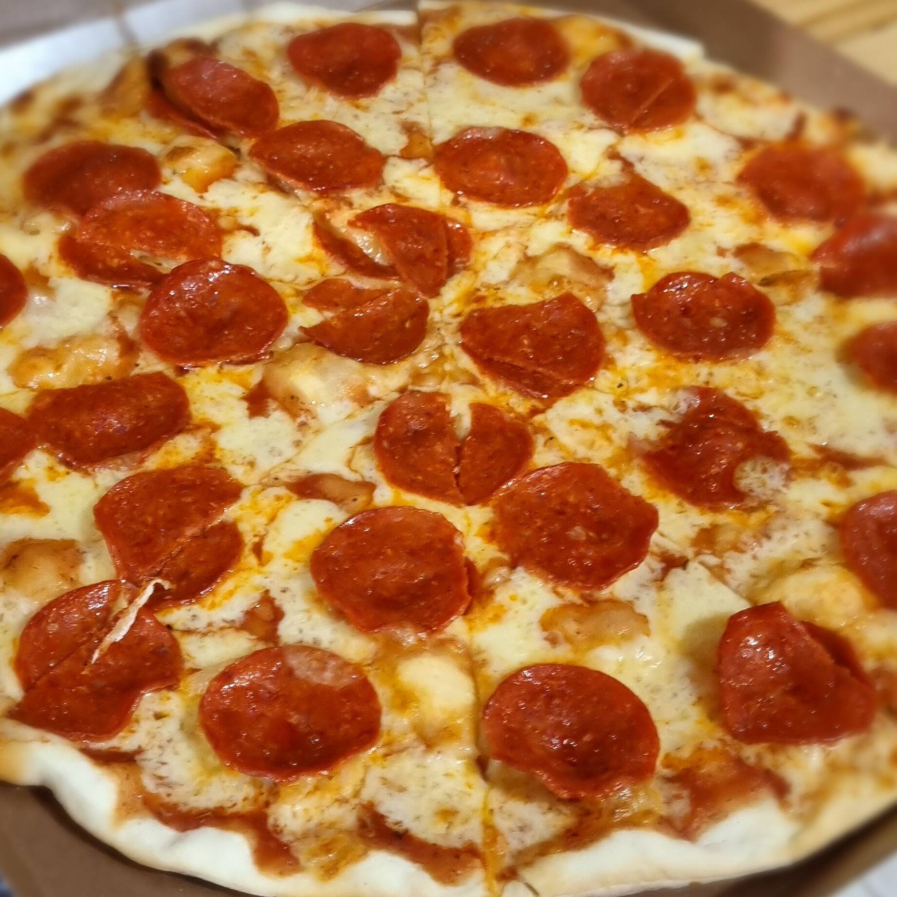 Pizza 40cm Pepperoni