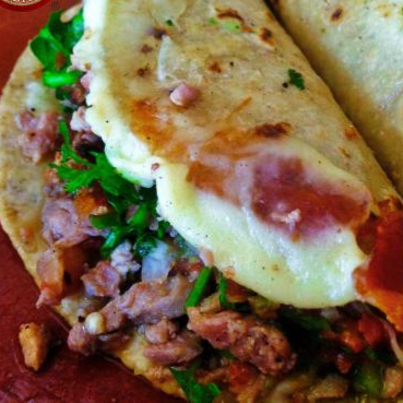 Quesadilla de Adobada