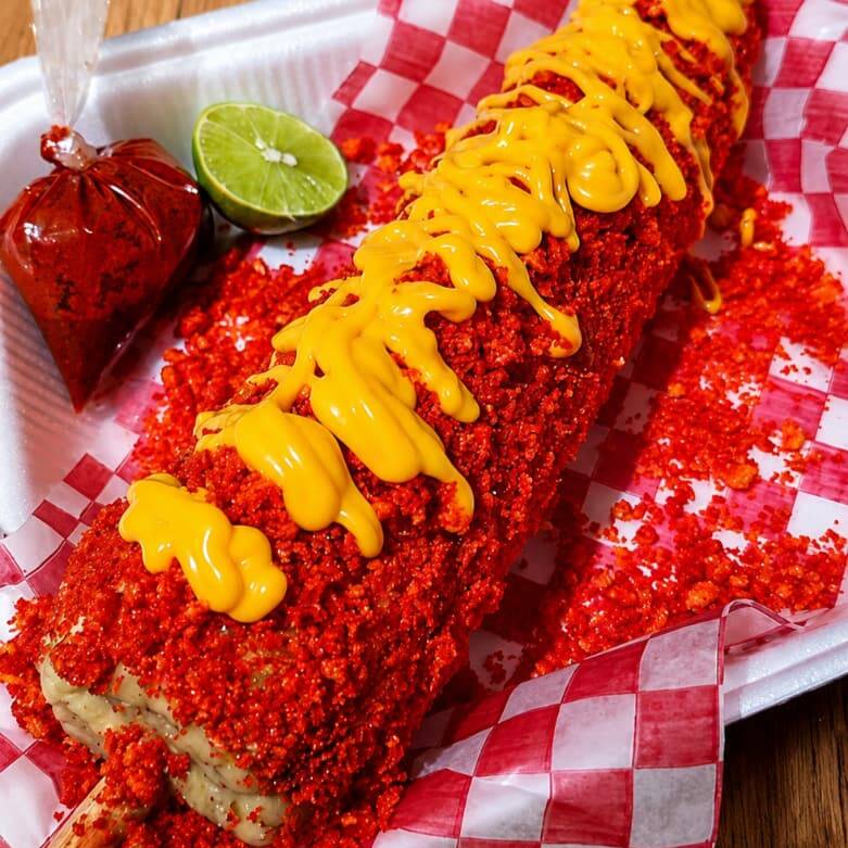 Elote Revolcado | Cheetos Flamin’ Hot 🌽🔥