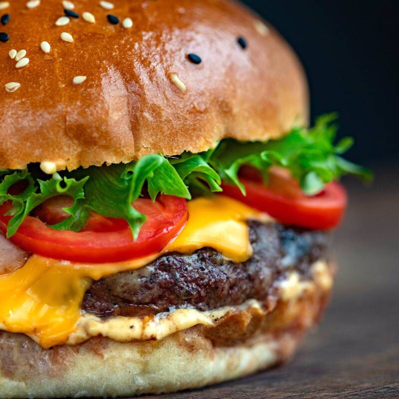 COMBO Hamburguesa ARRE LULÚ (Arrachera)