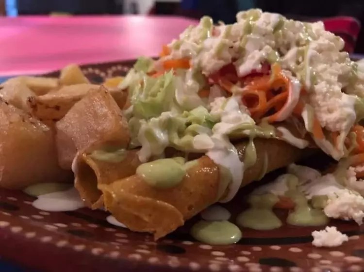 1/2 Orden de Tacos Blanditos Surtidos
