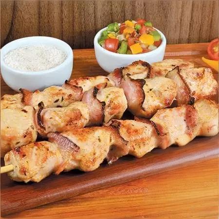 Espetinho de Frango com Bacon