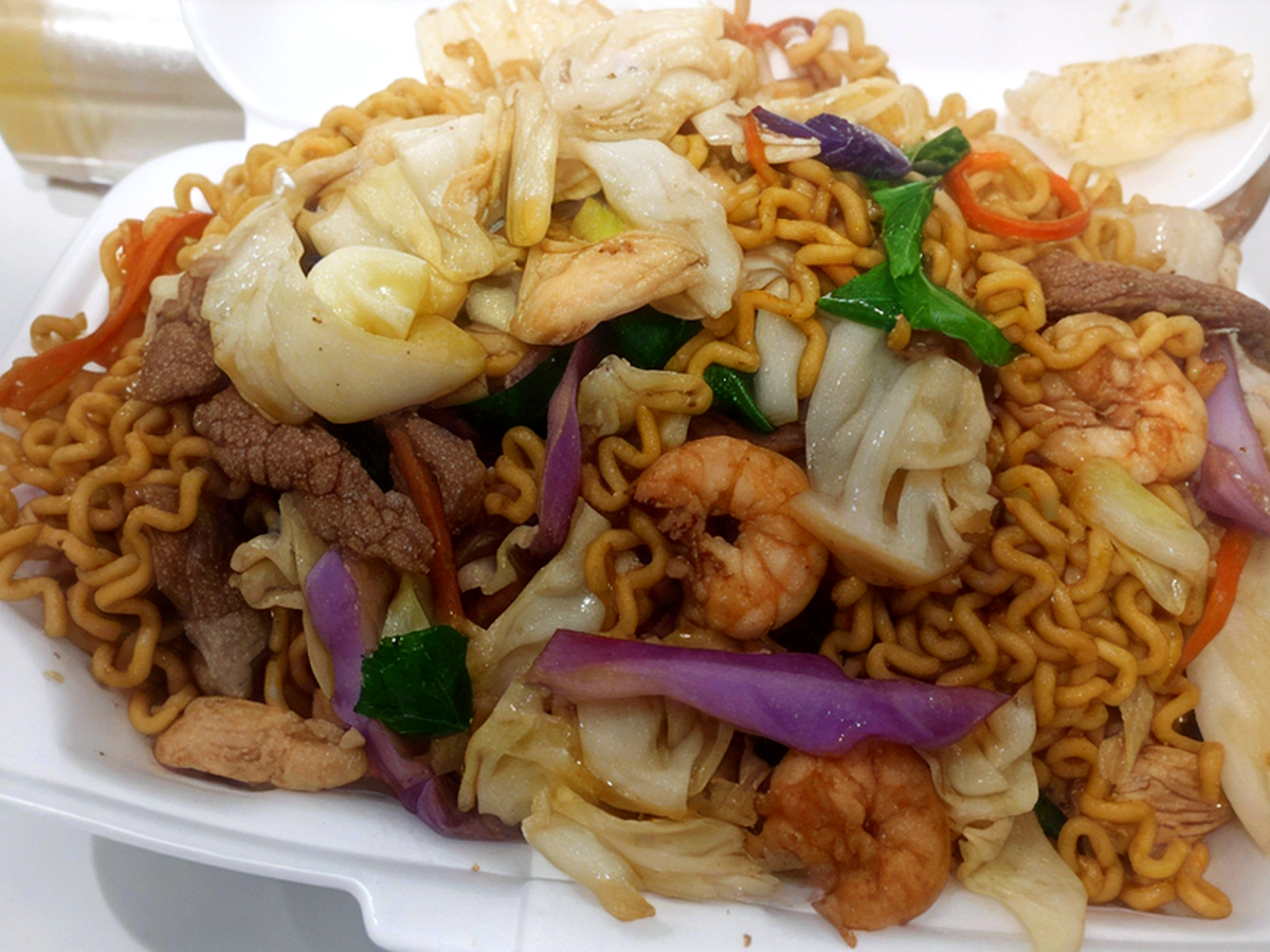 Quero Yakisoba Cabula Vi