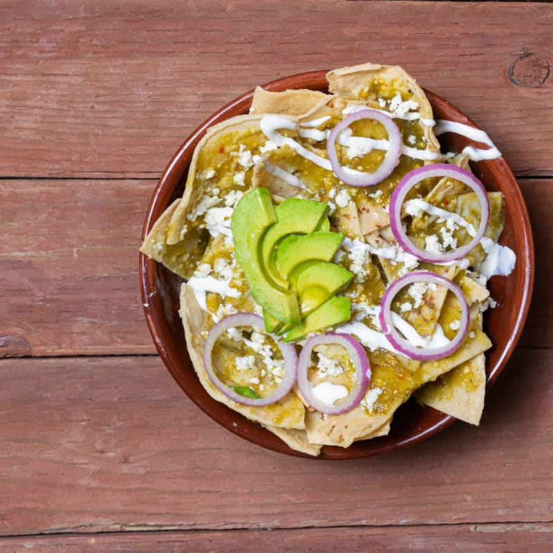 Chilaquiles con Bistec Sabor de Barrio
