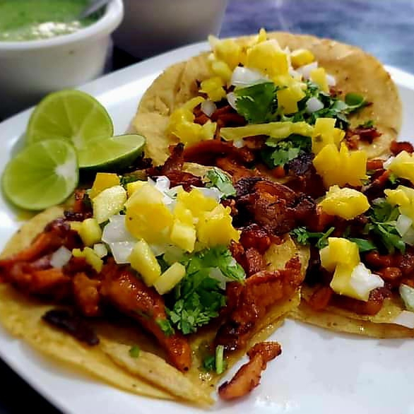 Orden de Tacos de Pastor y Refresco