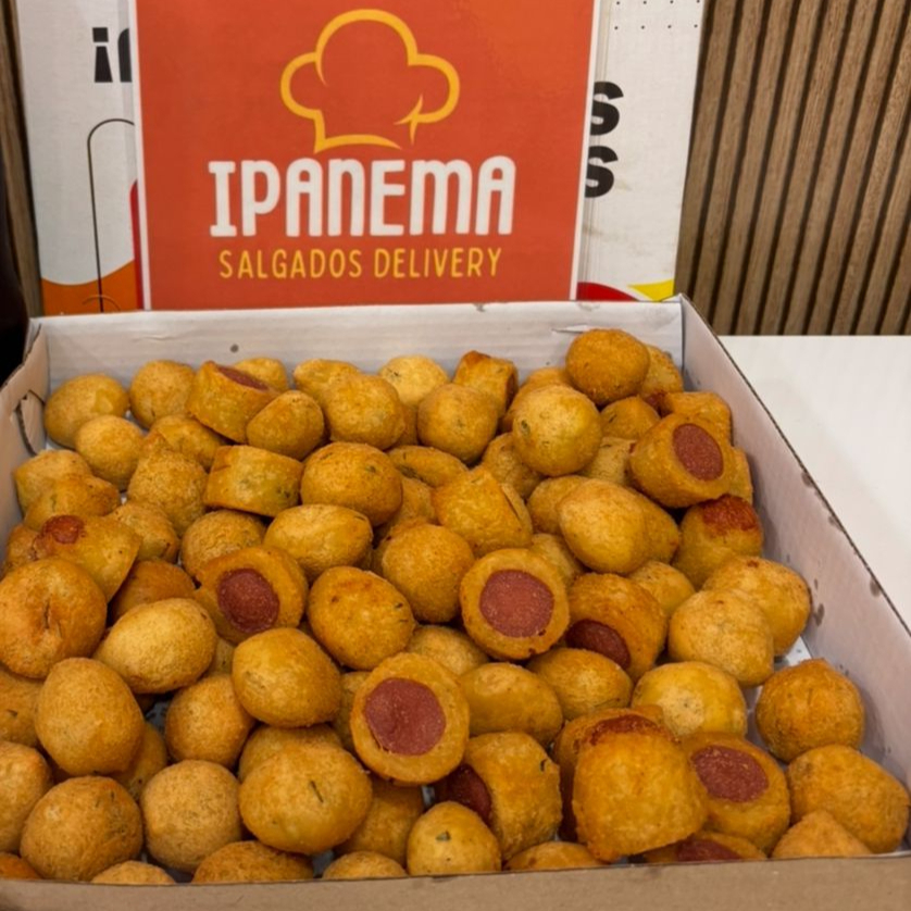 100 minis salgados fritos na hora mistos com 5 sabores