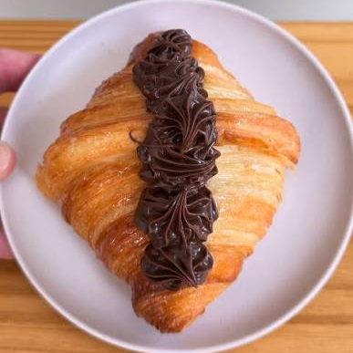 Croissant Nutella