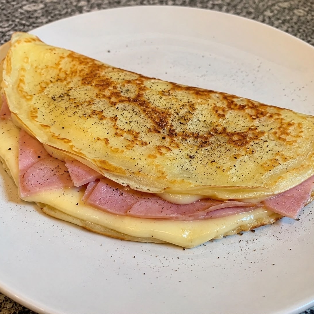 Crepa de Jamón con Queso y Pimienta