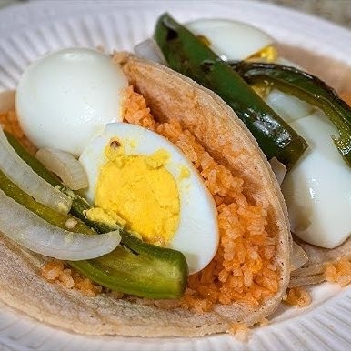 Taco Acorazado de Huevo Duro