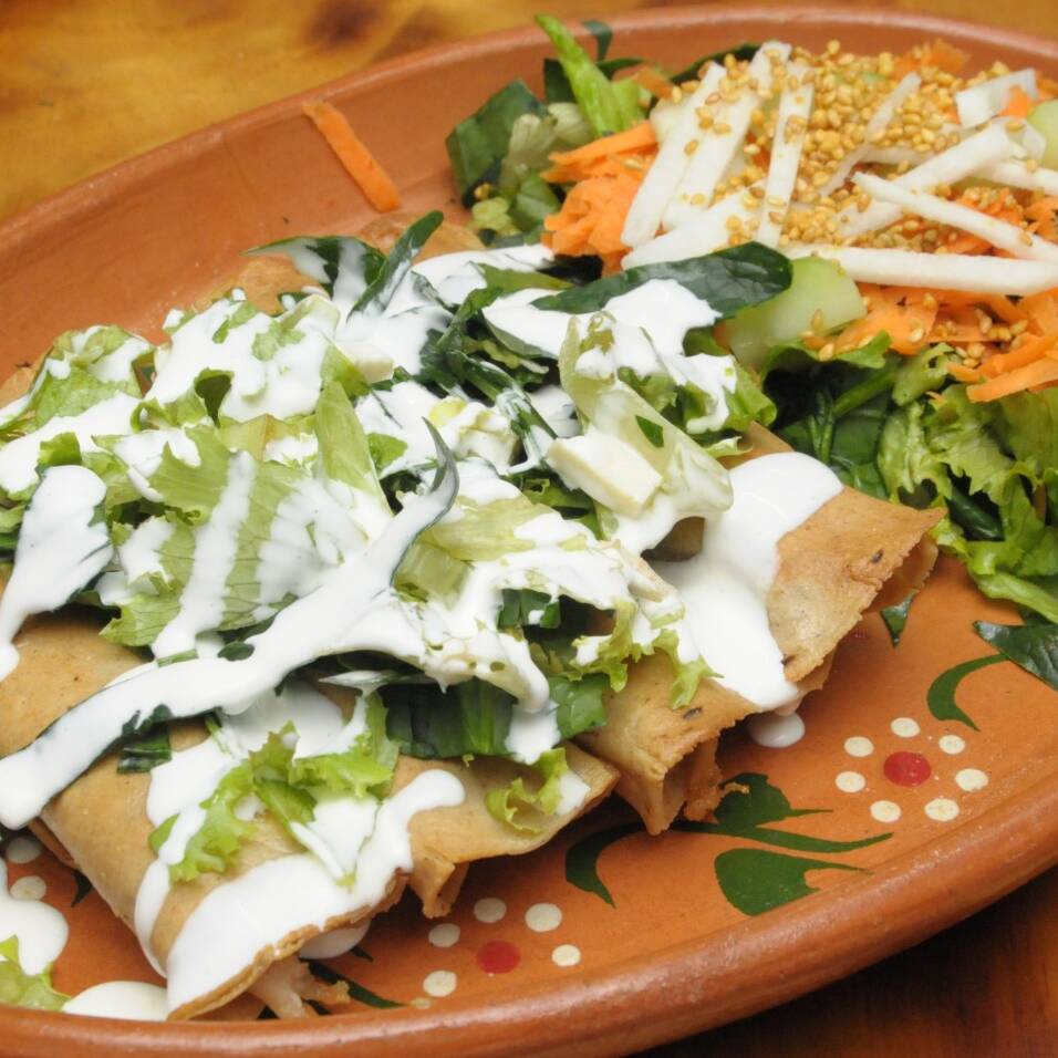 Combo Pareja * 2 Tacos Dorados + 2 Coca Cola